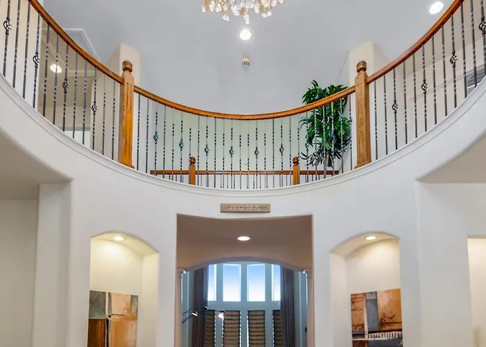 Colorado Lux Peace & Love Top 2 Floors Only