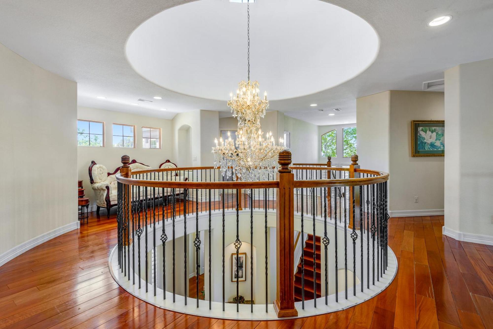 Colorado Lux Peace & 2 Floors Only * Aurora